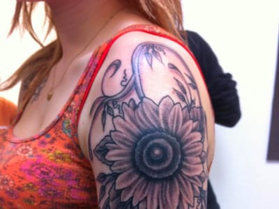 Los Muertos Tattoo Company