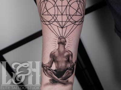 Love N Hate Elite Tattoo Studio