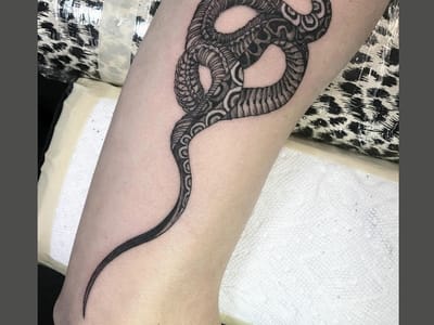 Lucky 7 Tattoo & Piercing