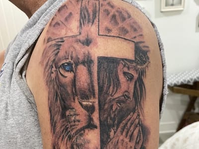 Lucky 7 tattoo studio