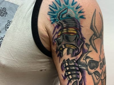 Lucky Cactus Tattoo / Chace Young google page ,no piercings done here.