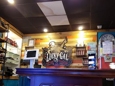 Lucky Gal Tattoo & Piercing