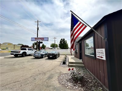 Luckys Tattoo Parlor