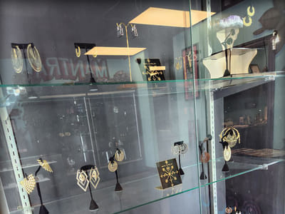 Mantra Tattoo and Piercing