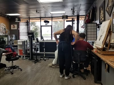 Mi Familia Tattoo Studio