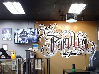 Mi Familia Tattoo Studio