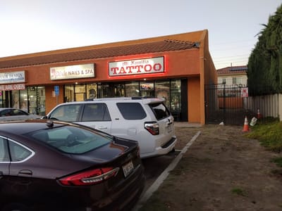 Mi Familia Tattoo Studio