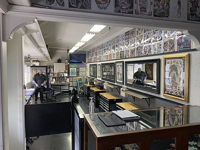 Mid-Pacific Tattoo Front Street