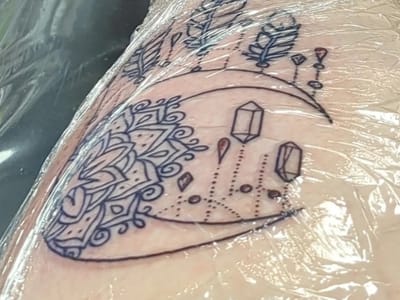 Modified Design Tattoo & Piercing