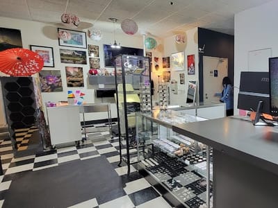 Multnomah Body Piercing