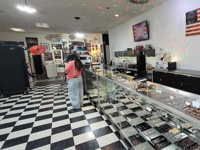 Multnomah Body Piercing