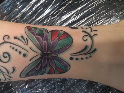 Naked Al's Tattoos & Piercing