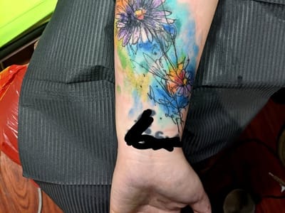 NeonMoon Tattoo