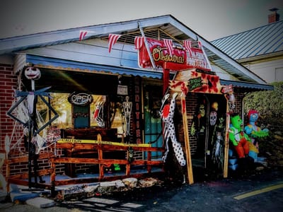 Obscura Tattoo shop and Oddity Collective