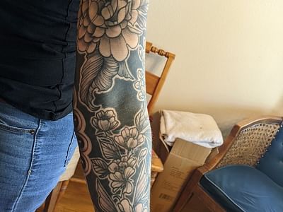 Old School Tattoo and Piercing