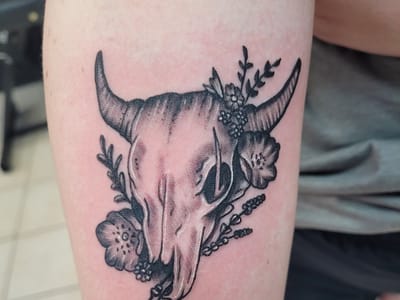 Outlaw Ink | La Porte TX | Custom Tattoo Shop