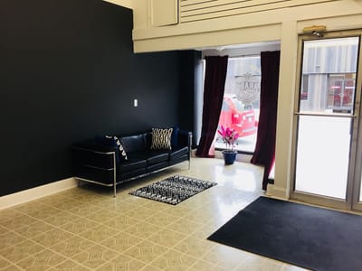 Paradox Massage,Tattoo & Piercing