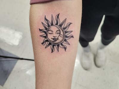 Paul's tattoo parlor