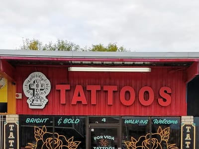 Por Vida Tattoos