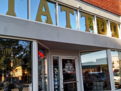 Queen Bee Tattoo & Salon