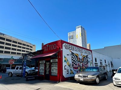 Queen St Tattoo