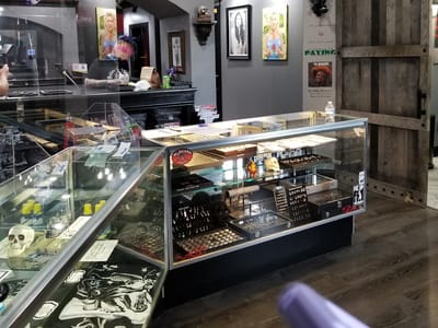 Red Dragon Tattoo & Piercing