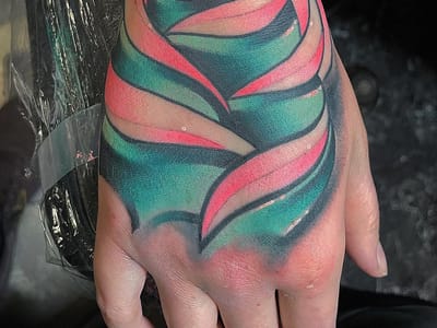 Red Moon Custom Tattoo & Piercing