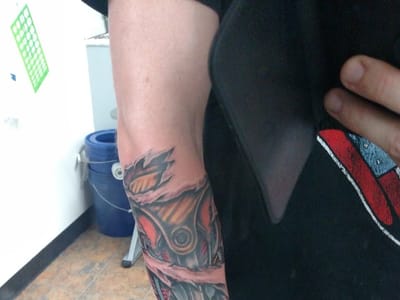 Resurrection Ink Tattoos and Body Piercing