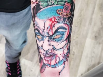 Resurrection Tattoo & body piercing Studio