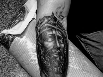 Revoultion Tattoo Studio