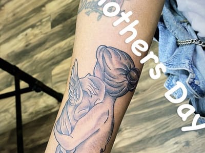 Ripp'd Canvas | Tattoo Shop • Artists' Social Club