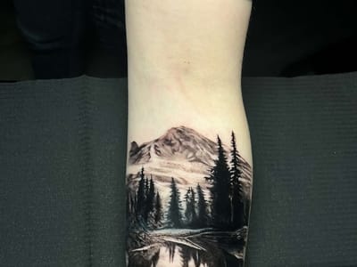 River Rose Tattoo and Art Gallery