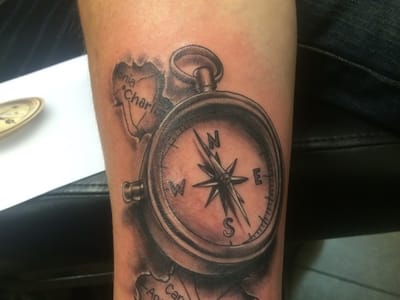 Rock N Roll Tattoo & Piercing