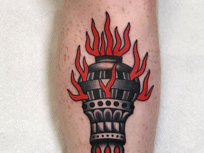 Royal Tiger Tattoo Shop