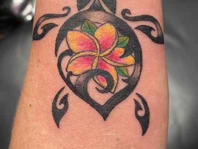 Sacred Art Tattoo - Saratoga