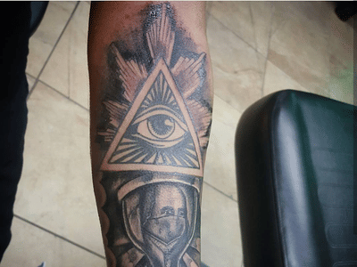 Sacredink Tattoos & Supply