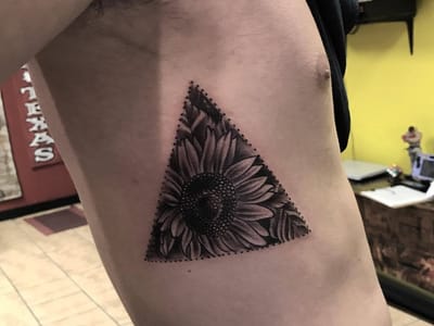 Sagrado Corazon Tattoo Studio