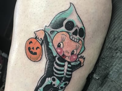 Scarlets Web Tattoo Parlor