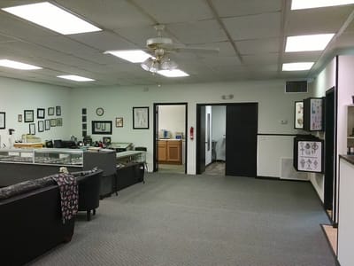 Screamers Tattoo & Body Piercing