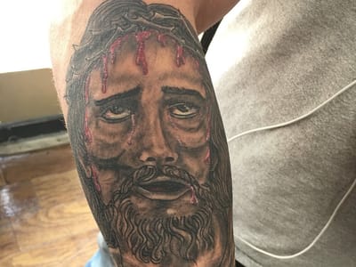 Se7en Inc. Tattoo, Barbershop, Piercing, Salon