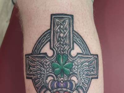 Signature Tattoo and Supplies