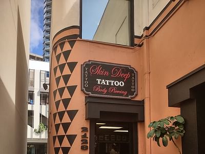 Skin Deep Tattoo and Piercing Waikiki