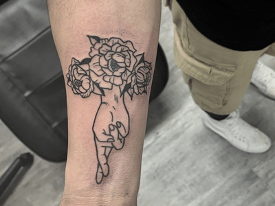 SKIN GALLERY TATTOO