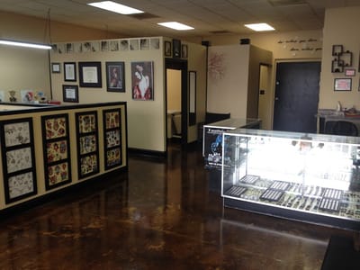 Skin Grafix Tattoo and Piercing