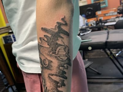 "Skin It" Tattoo 5th Street