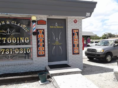 SOLID IMAGE TATTOO & PIERCING