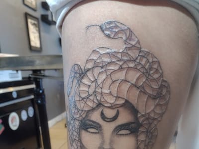 South Custom Tattoo Studio