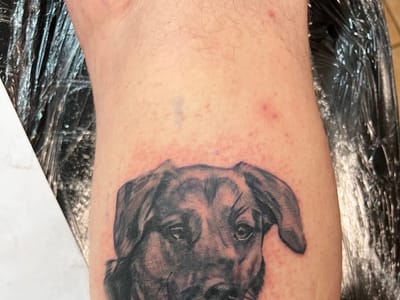 Square Rose Tattoo & Piercing