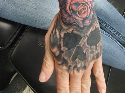 Squench's Tattoos Ltd