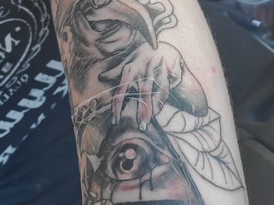 Stingin' Ink Tattoos